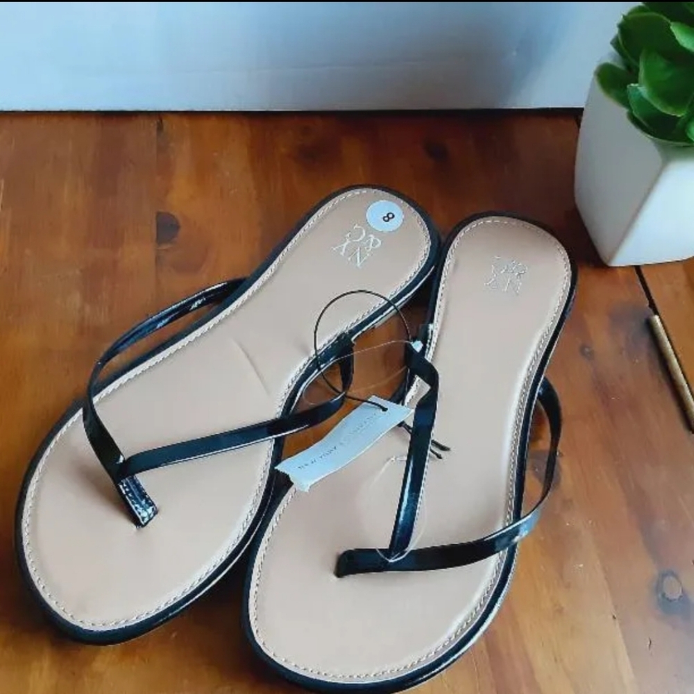 2/$35 NWT Faux Leather Thong Sandals - Sz 8